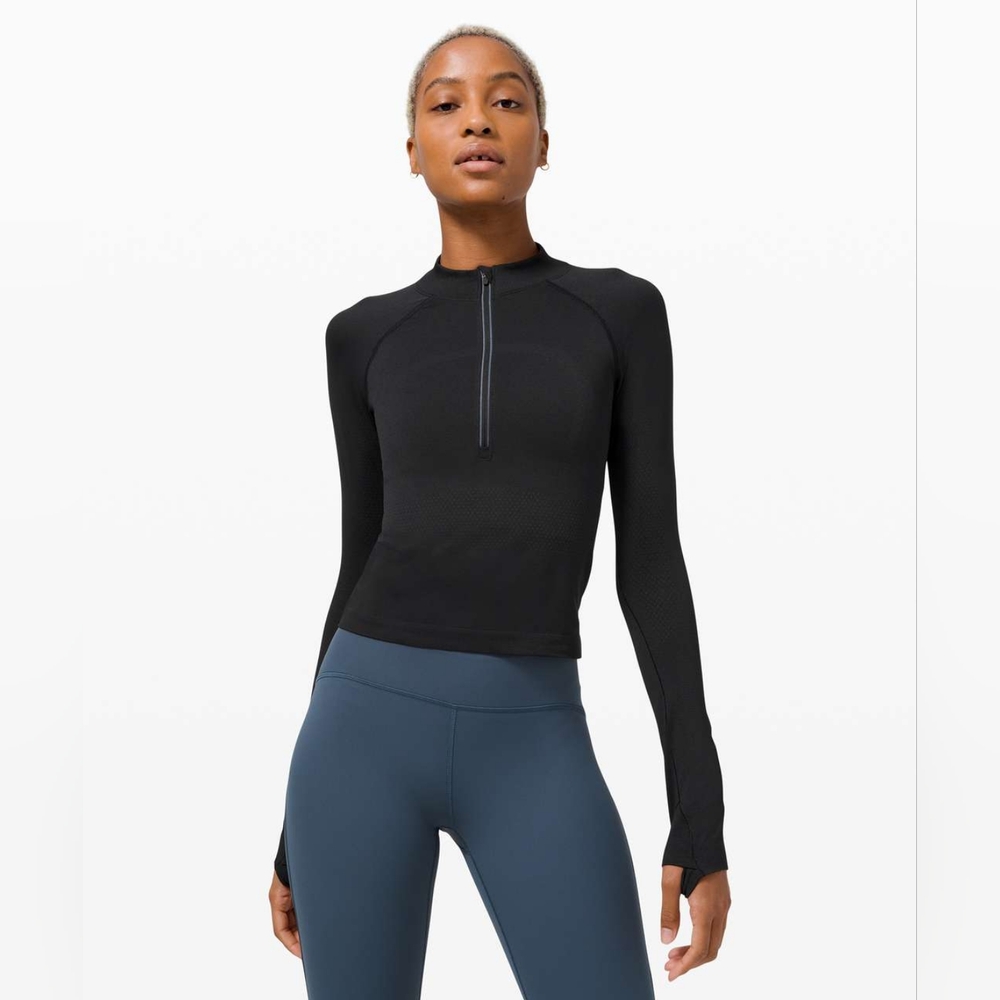 Lululemon Size 8 Swiftly Tech 1/2 Zip 2.0 *Cool Black Graphite Grey